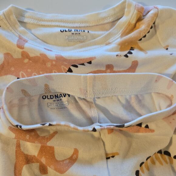 Old Navy Dino PJ Set 18-24mos - Picture 4 of 5